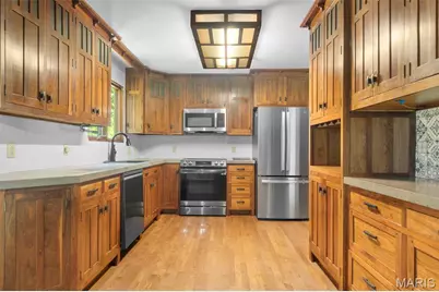 2 Pear Tree Court, Saint Peters, MO 63376 - Photo 7
