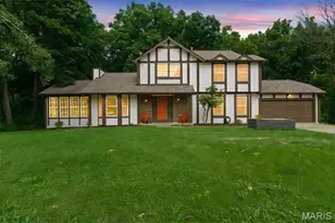 2 Pear Tree Ct, Saint Peters, MO 63376 - Photo 1