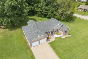 1208 Hollow Oak Ct, Saint Genevieve, MO 63670 - Photo 19