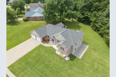 1208 Hollow Oak Court, Saint Genevieve, MO 63670 - Photo 21