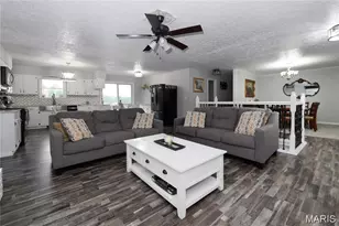 20020 Richfield Rd, Richland, MO 65556 - Photo 11
