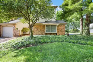 13014 Ray Trog Ct, Saint Louis, MO 63146 - Photo 3
