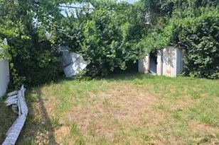 4327 N Taylor Ave, Saint Louis, MO 63115 - Photo 13