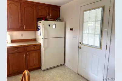 1174 Bieker Road, Washington, MO 63090 - Photo 5