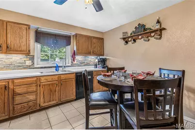 606 La Haye Street, Saint Genevieve, MO 63670 - Photo 9