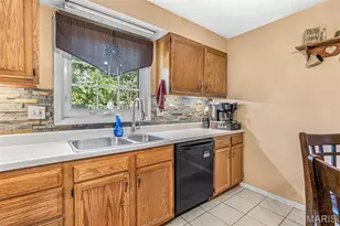 606 La Haye St, Saint Genevieve, MO 63670 - Photo 13