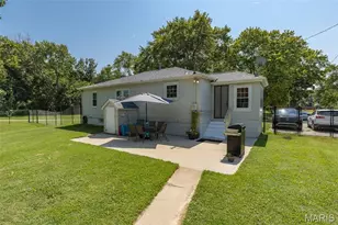 606 La Haye St, Saint Genevieve, MO 63670 - Photo 31