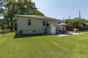 606 La Haye St, Saint Genevieve, MO 63670 - Photo 33