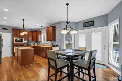 1627 Wainscott Court, O'Fallon, MO 63366 - Photo 9
