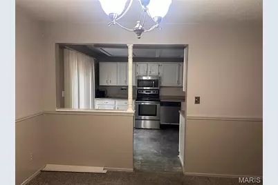 129 Carmel Woods Drive, Ellisville, MO 63021 - Photo 5