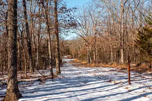 2101 Vly Crk Dr, Robertsville, MO 65066 - Photo 43