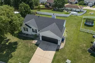 2118 Prairie Glen Dr, Herculaneum, MO 63048 - Photo 7
