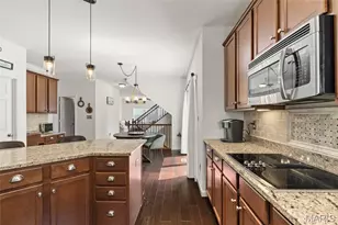 921 Molloy Dr, O'Fallon, MO 63366 - Photo 17