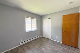 7604 Hazelcrest Dr, Hazelwood, MO 63042 - Photo 9