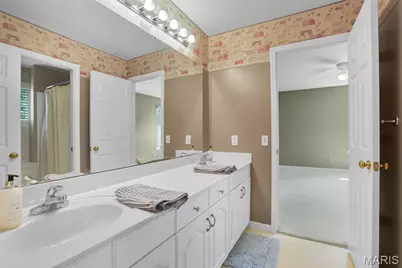 4305 Green Briar Court, Washington, MO 63090 - Photo 29