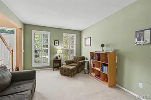 7445 Stream Valley Ct, Saint Louis, MO 63129 - Photo 9
