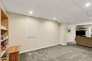 7445 Stream Valley Ct, Saint Louis, MO 63129 - Photo 35