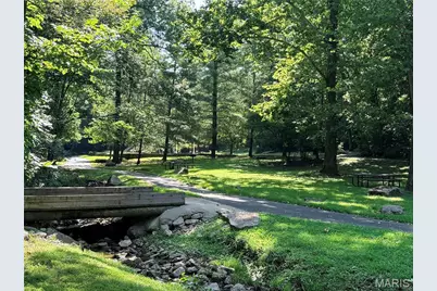 7445 Stream Valley Court, Saint Louis, MO 63129 - Photo 47
