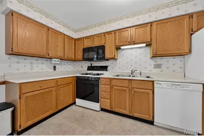 146 Hickory Drive, Troy, MO 63379 - Photo 9