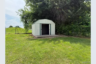 8 Wauneta Place, Hannibal, MO 63401 - Photo 17