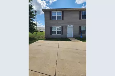 1055 Arlington Way, Warrenton, MO 63383 - Photo 1