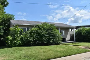 302 Barthel Ave, Saint Charles, MO 63301 - Photo 3