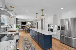 5639 Cliff Cave Crossing Dr, Saint Louis, MO 63129 - Photo 5