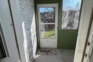 2048 Russell Blvd, Saint Louis, MO 63104 - Photo 19