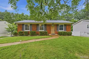 127 Linnview Dr, Saint Louis, MO 63129 - Photo 1