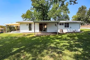 306 Sunshine Dr, Festus, MO 63028 - Photo 19