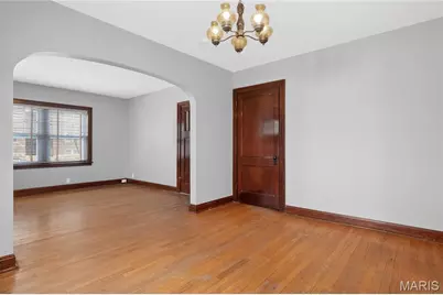 4932 Pernod Avenue, Saint Louis, MO 63139 - Photo 5