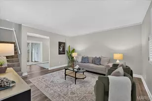 9066 W Swan Circle Dr, Brentwood, MO 63144 - Photo 3