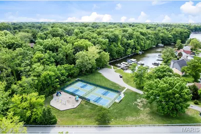 1016 Lafayette Place, Lake Saint Louis, MO 63367 - Photo 43