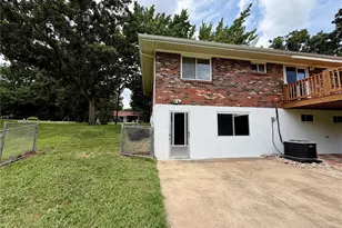14048 Trails End Dr, De Soto, MO 63020 - Photo 27