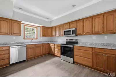 6051 Valley Drive, French Village, MO 63036 - Photo 17
