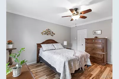 5437 Kenrick Parke Drive, Shrewsbury, MO 63119 - Photo 17