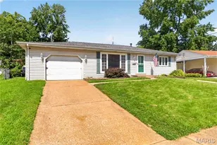 6705 Vineland, Hazelwood, MO 63042 - Photo 5