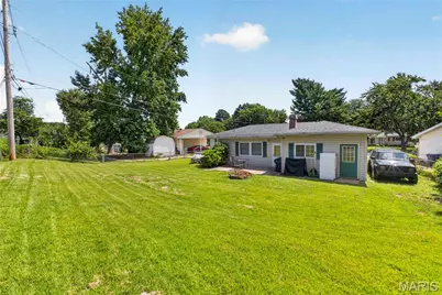 6705 Vineland, Hazelwood, MO 63042 - Photo 35