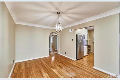 1120 Terrace Drive, Saint Louis, MO 63117 - Photo 9