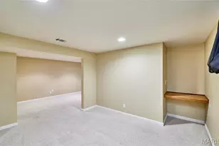 1120 Terrace Dr, Saint Louis, MO 63117 - Photo 35