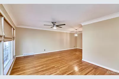 1120 Terrace Drive, Saint Louis, MO 63117 - Photo 7