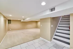 1120 Terrace Dr, Saint Louis, MO 63117 - Photo 25