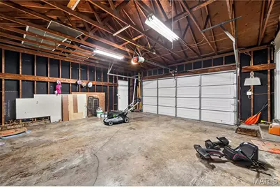 954 Chartrand Drive, Ballwin, MO 63011 - Photo 23