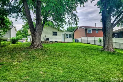 1478 Boardwalk Avenue, Saint Louis, MO 63031 - Photo 19