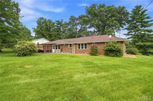 21 Elannchester Dr, Manchester, MO 63011 - Photo 31