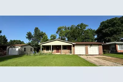 125 Saint Benedict Lane, Florissant, MO 63033 - Photo 1