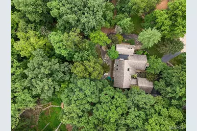 436 Shadowridge Court, Ballwin, MO 63011 - Photo 59