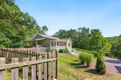 251 Farris Road, Bourbon, MO 65441 - Photo 1