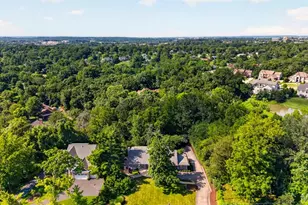 12237 Ladue Rd, Creve Coeur, MO 63141 - Photo 43