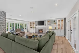 12237 Ladue Rd, Creve Coeur, MO 63141 - Photo 11